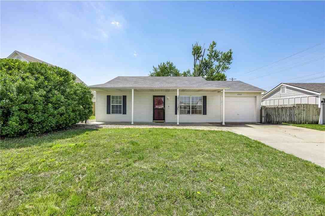 2502 Parkcrest Dr - Photo 2 of 20