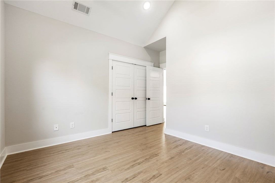 19 Theale Ln - Photo 5 of 21