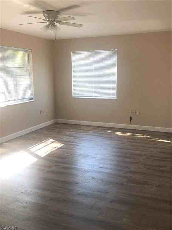 579 91st Ave N ##A - Photo 5 of 11