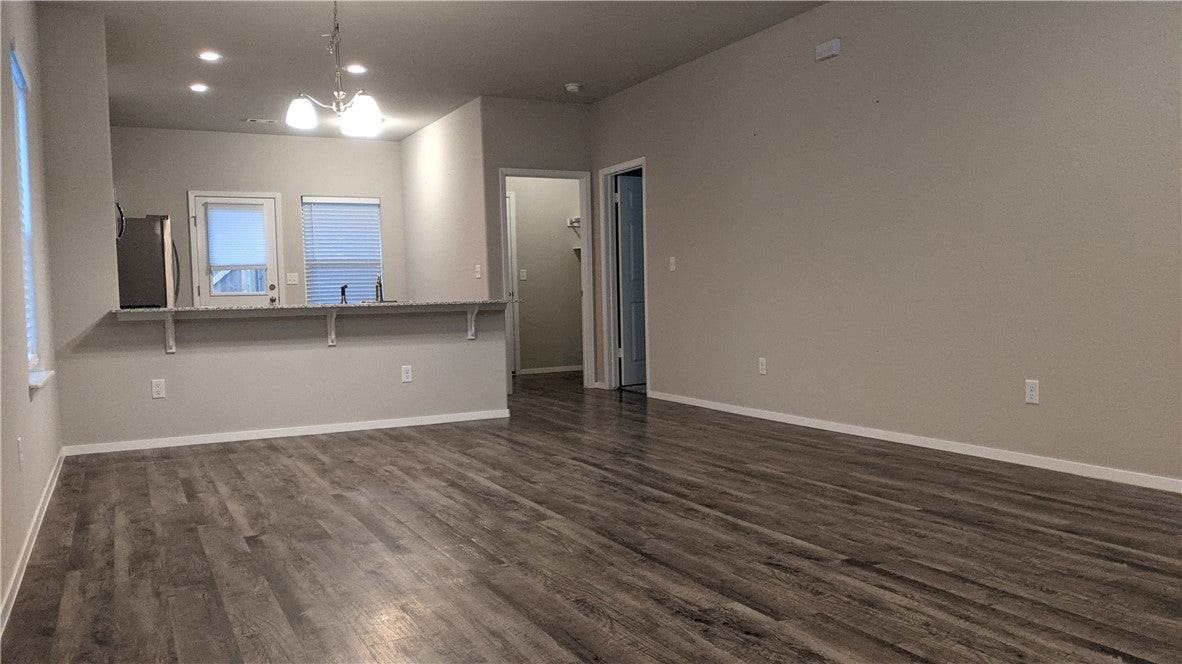 6511 Sw Warrington Rd - Photo 4 of 11