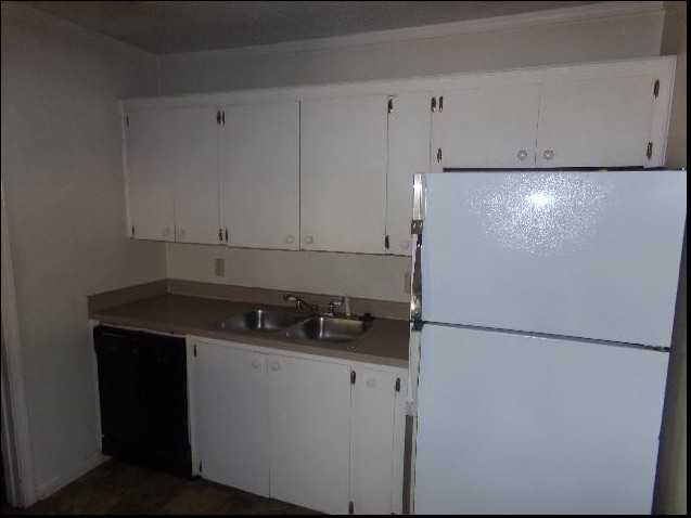 1705 Lilac Cir - Photo 7 of 10