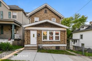 featured image of 833 Vermont Ave