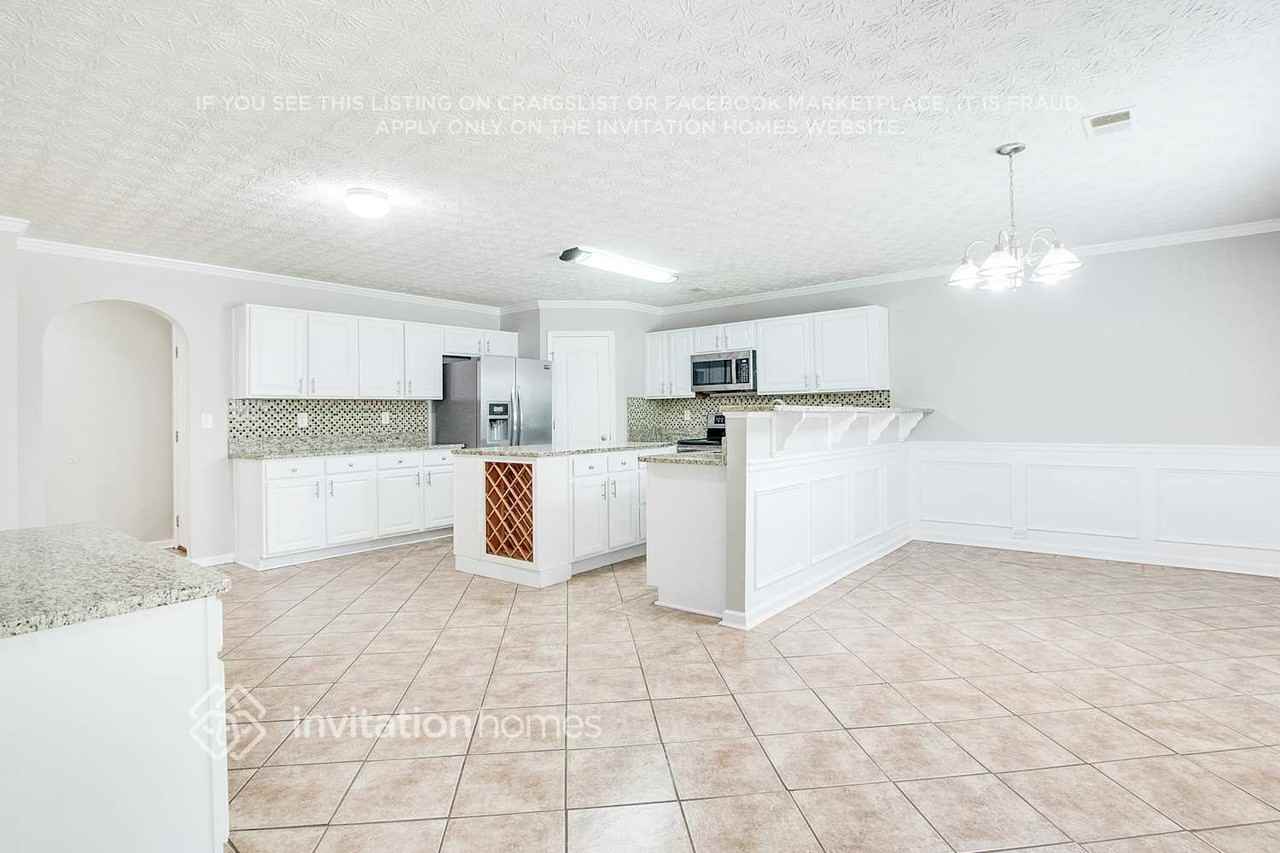 3684 Lear Ct - Photo 6 of 20