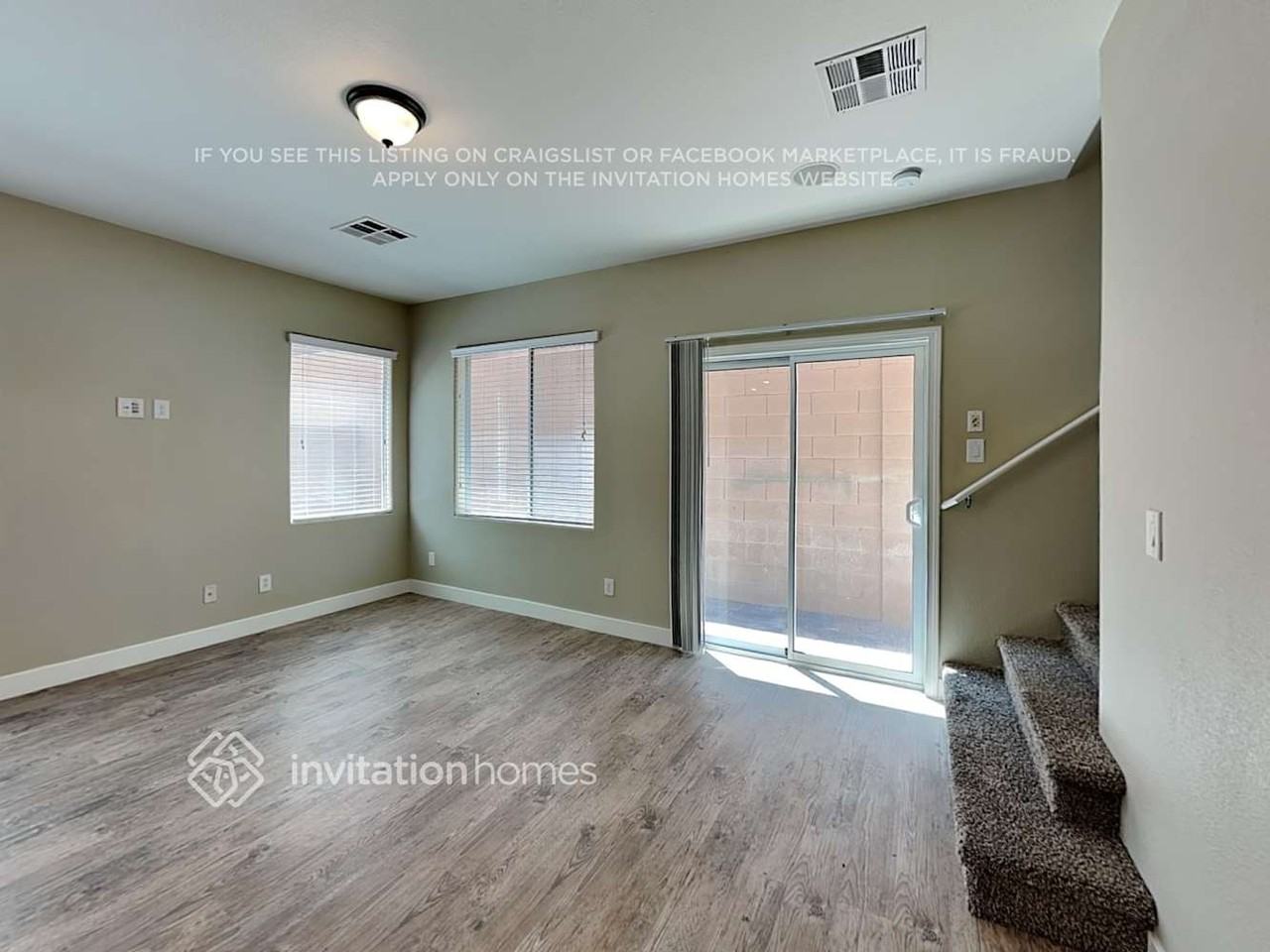 157 Almond Ridge Pl - Photo 4 of 17