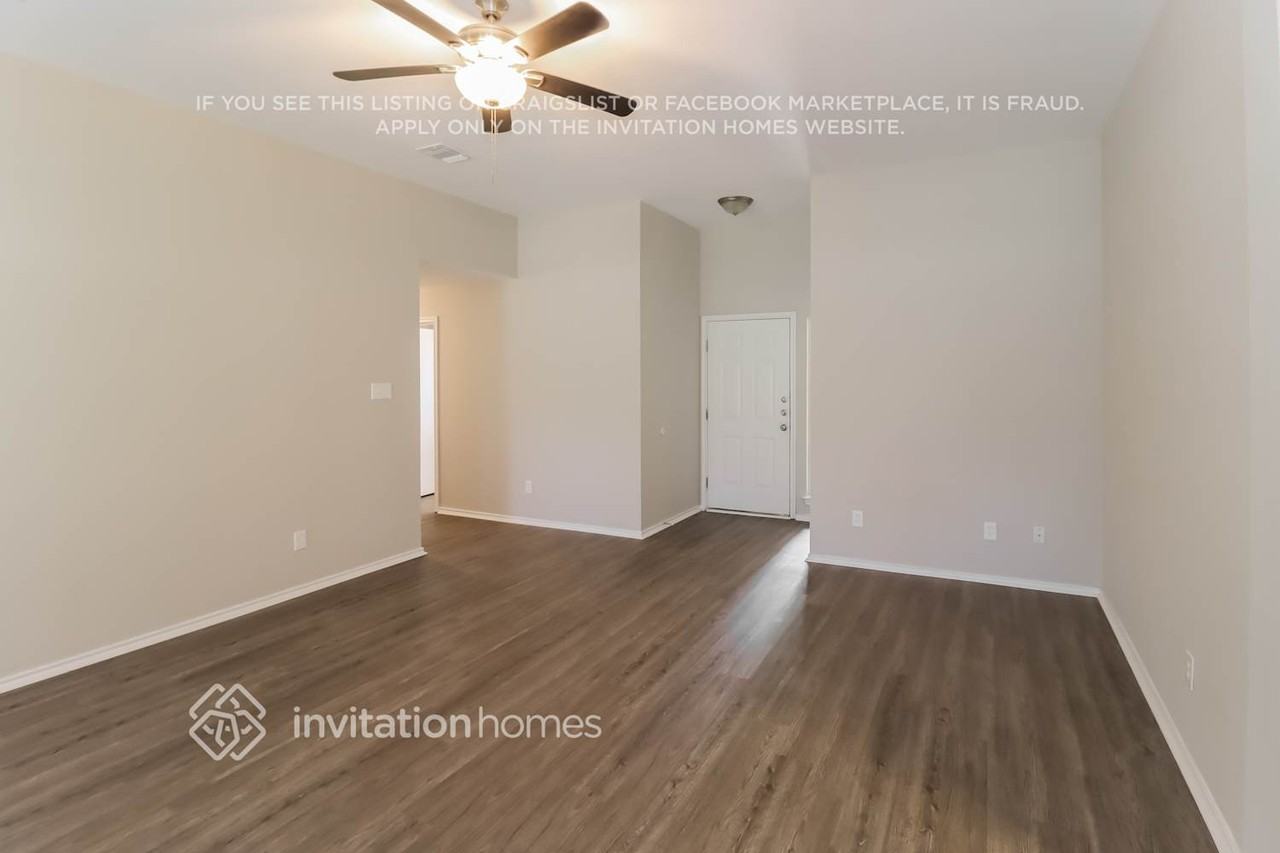 2604 Hill Street Cv - Photo 2 of 13