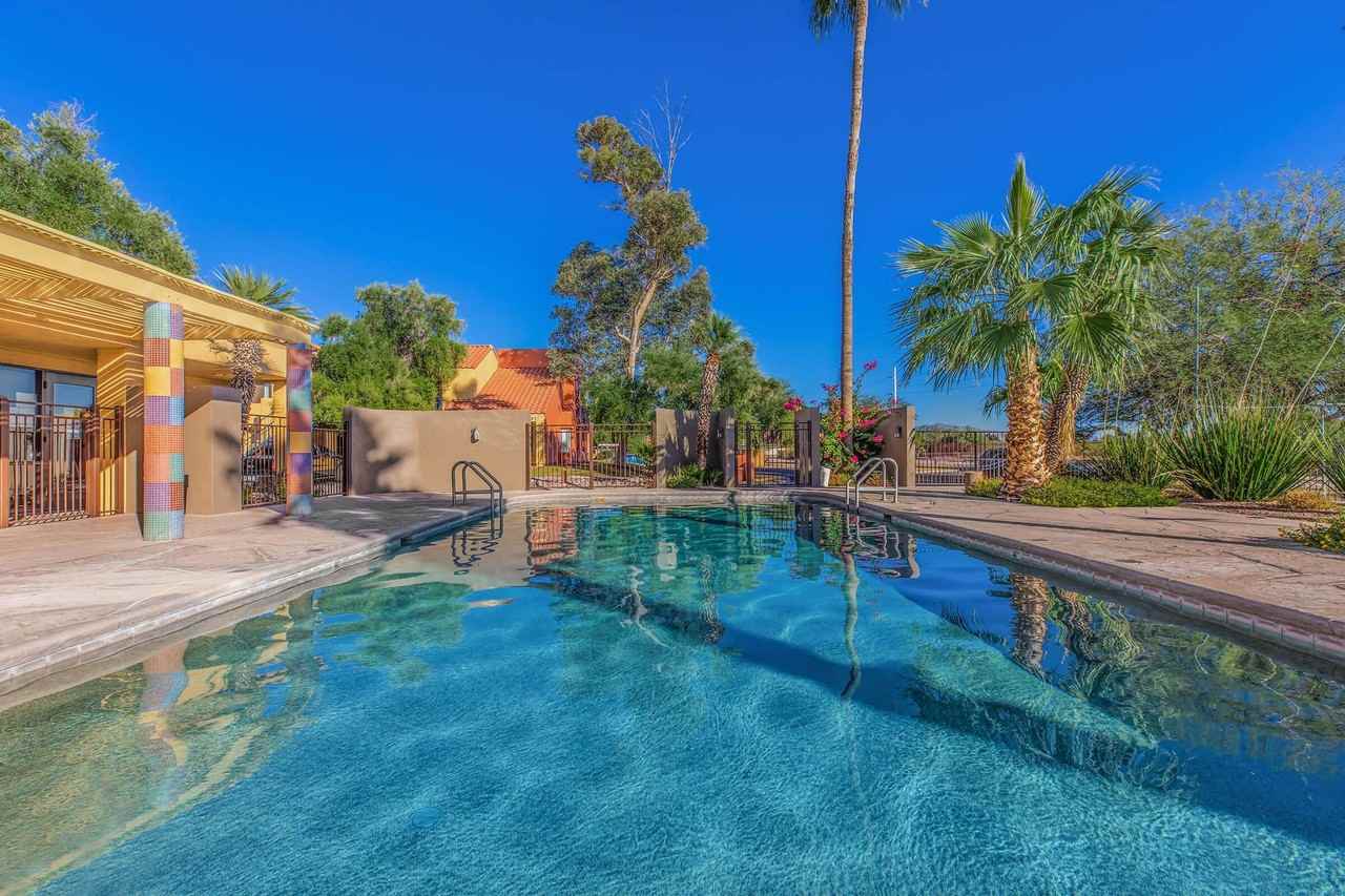 Luxury Apartment Homes in Tucson, Arizona - Photo 6 of 10