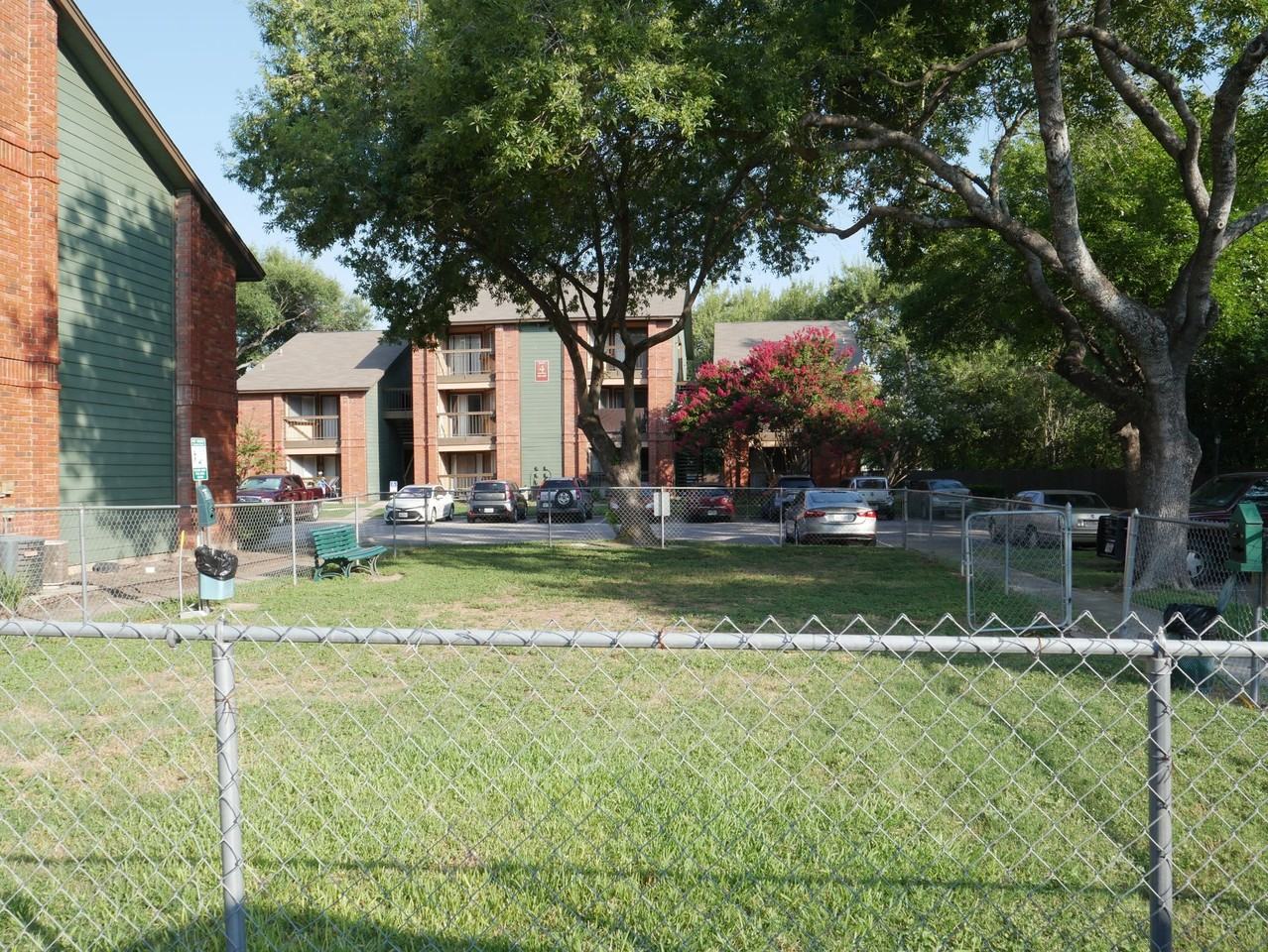 Englebrook Apartments - Photo 5 of 50