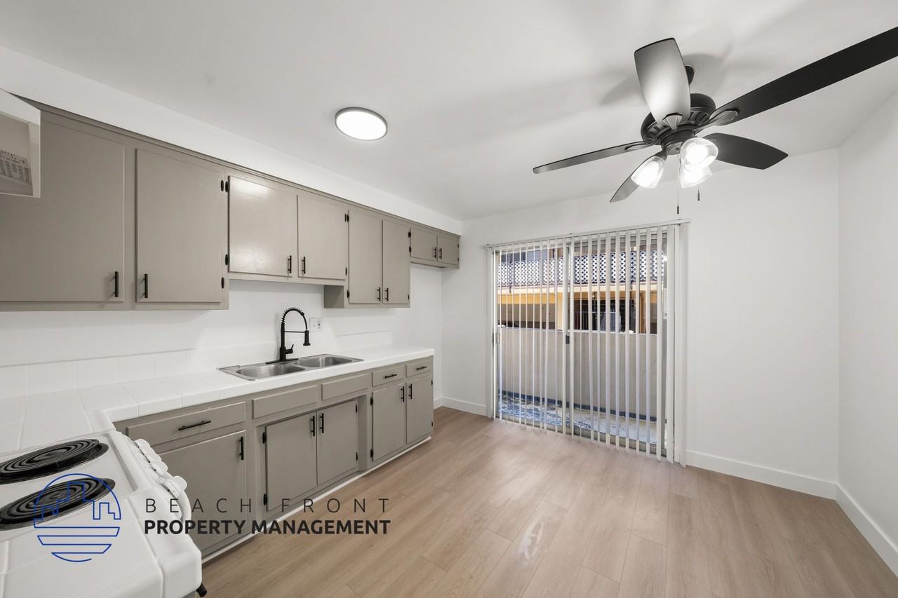 13614 Cordary Ave. - Photo 2 of 25