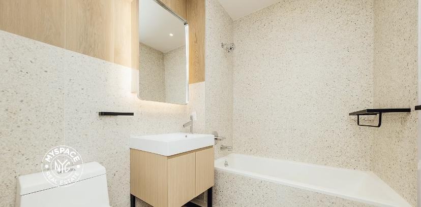 1141 Willoughby Ave #8a - Photo 4 of 12