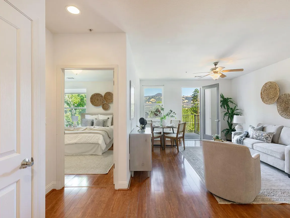 100 School House Ln #204 - Photo 2 of 24