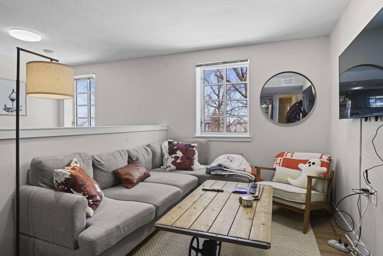 891 Exchange - Photo 2 of 13