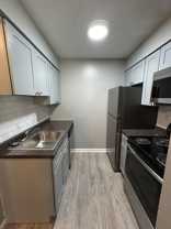 Oak Tree Apartments - Photo 1 of 1