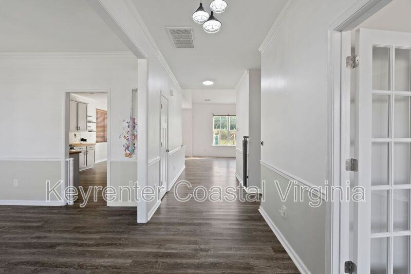 1038 Egret Ln - Photo 6 of 27