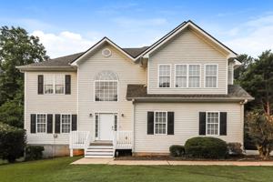featured image of 195 Ridgecrest Dr
