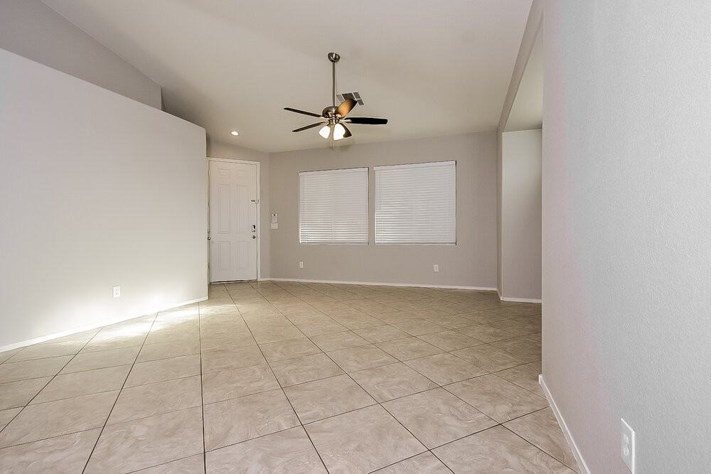3521 Midnight Mist Ct - Photo 4 of 16
