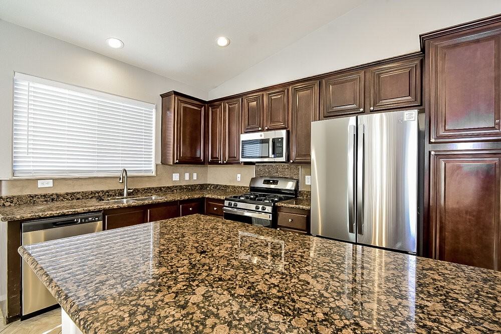 3521 Midnight Mist Ct - Photo 6 of 16