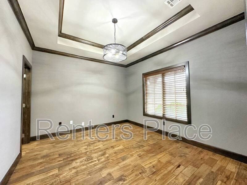 10387 E 124th St S - Photo 3 of 40