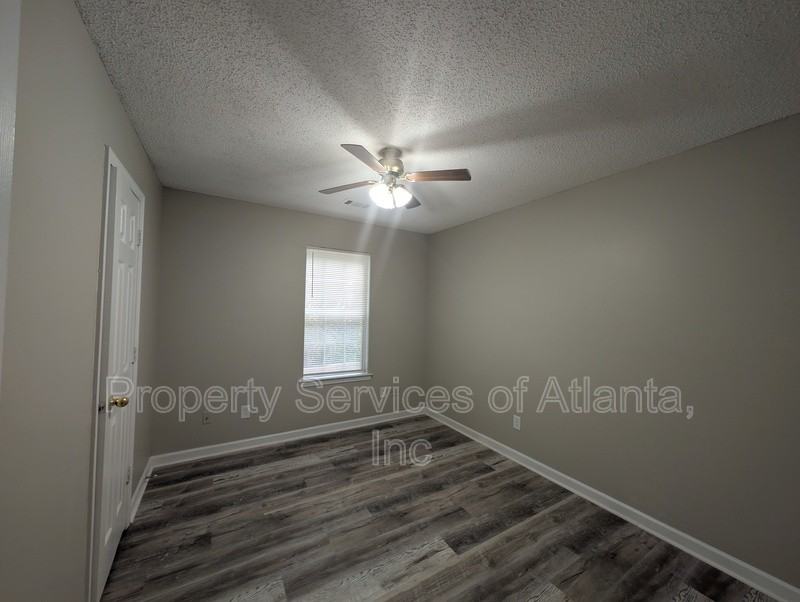 7300 New Dale Road - Photo 7 of 12