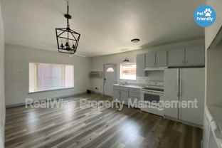1547 1/2 Grand Ave - Photo 1 of 1