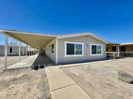 featured image of 738 Swan Dr