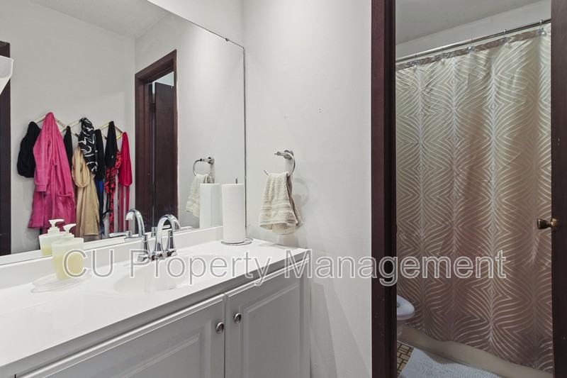 1924 Melrose Dr #C - Photo 5 of 16