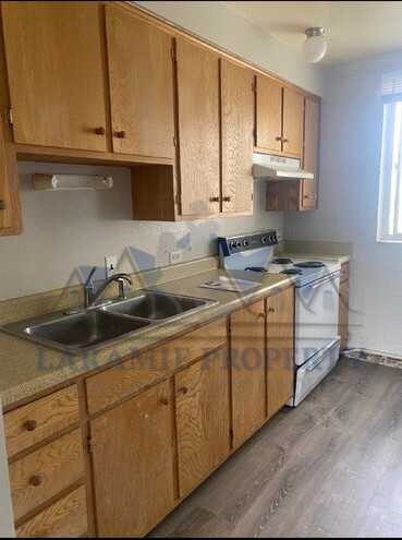 405 S 26th St #1 - Photo 4 of 14