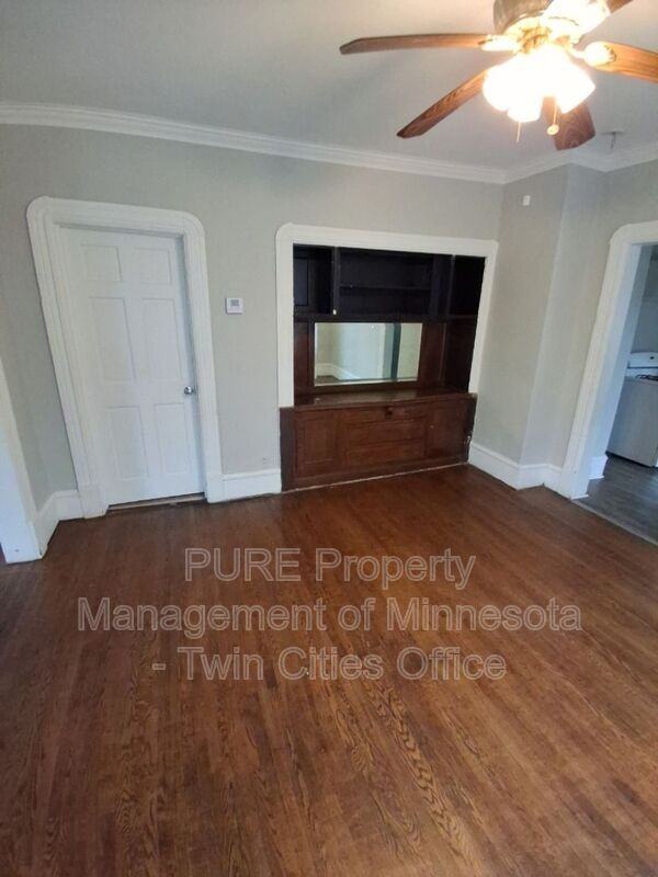 3123 Portland Ave - Photo 5 of 32