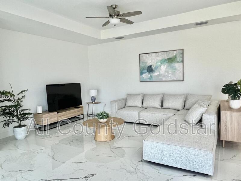 57 Broadmoor Ln - Photo 3 of 13