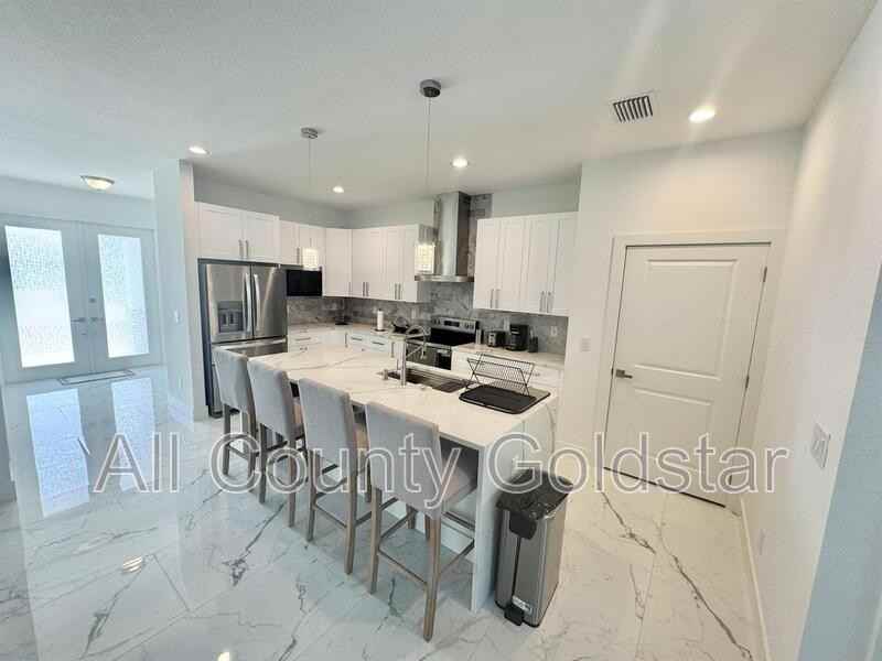 57 Broadmoor Ln - Photo 4 of 13