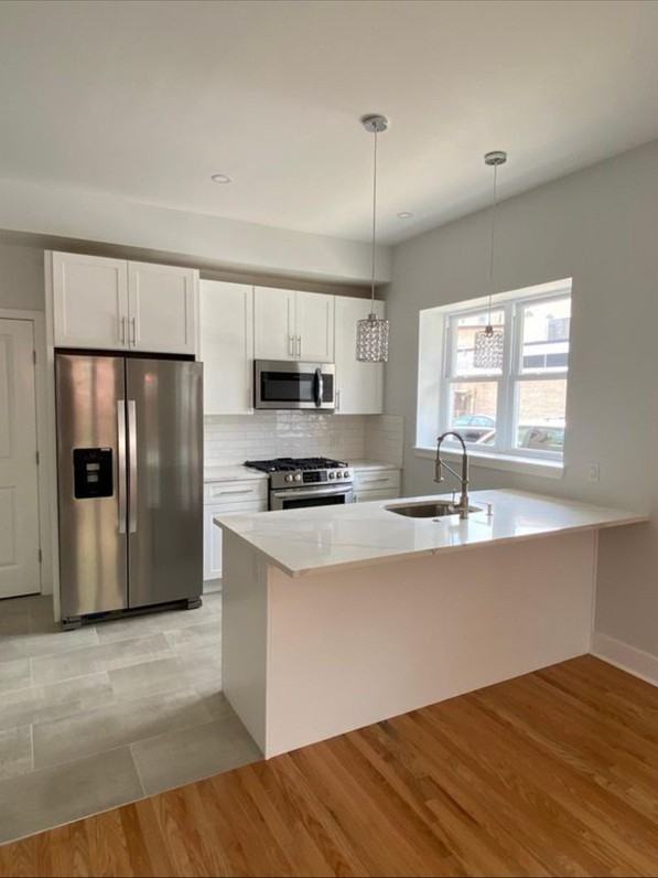 1142 Watkins St - Photo 2 of 14
