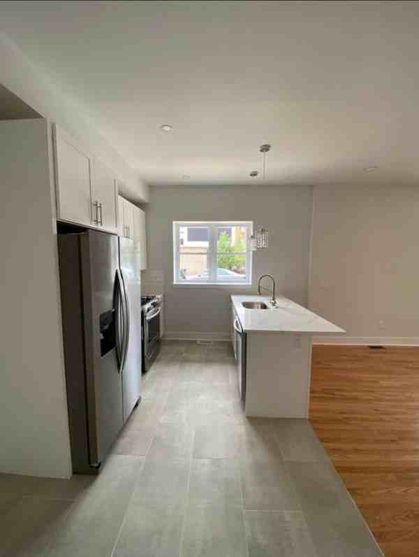 1142 Watkins St - Photo 3 of 14