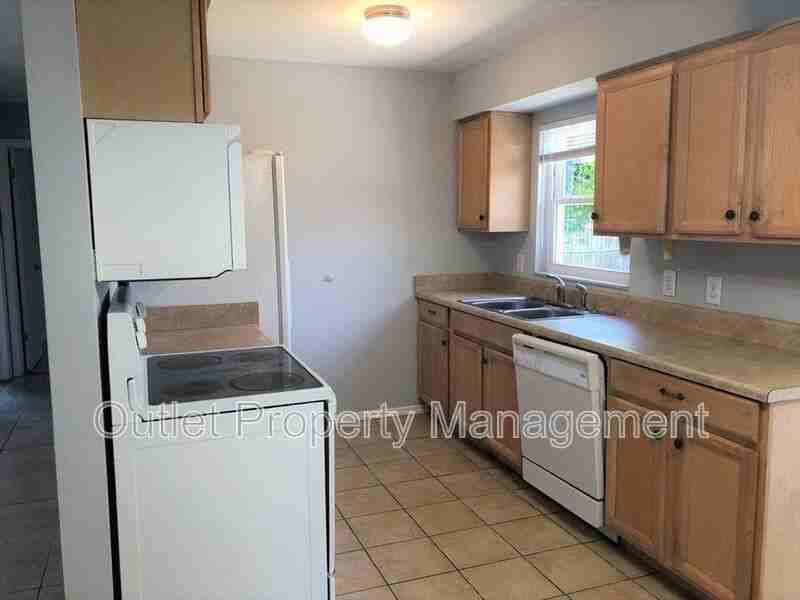 700 Trailwood Dr - Photo 5 of 11