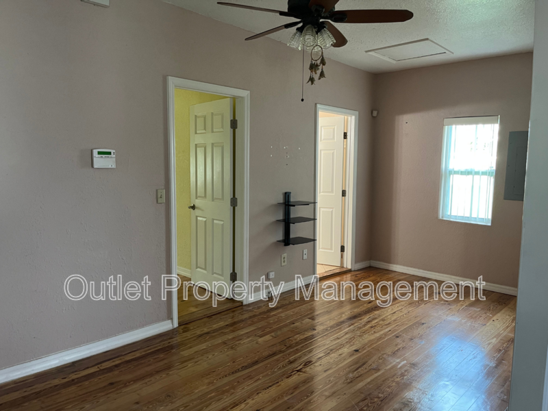 34 S Dean Rd - Photo 6 of 12