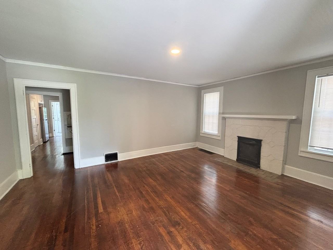 1617 Hollywood Dr - Photo 3 of 16