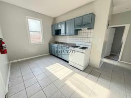 featured image of 724 Lyons Avenue #B1