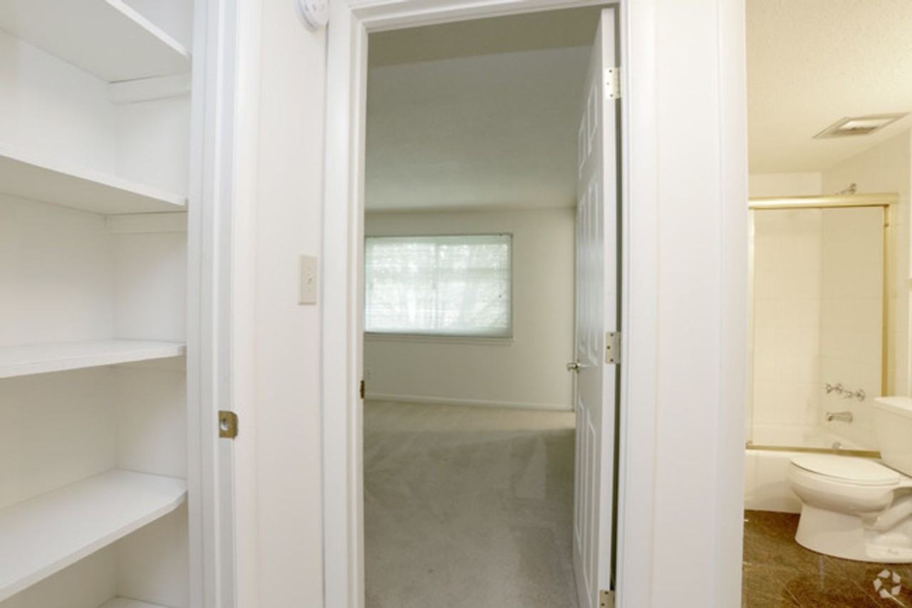 Garden Court - Photo 6 of 22