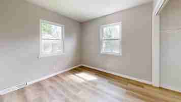 featured image of 1694 Manchester Rd