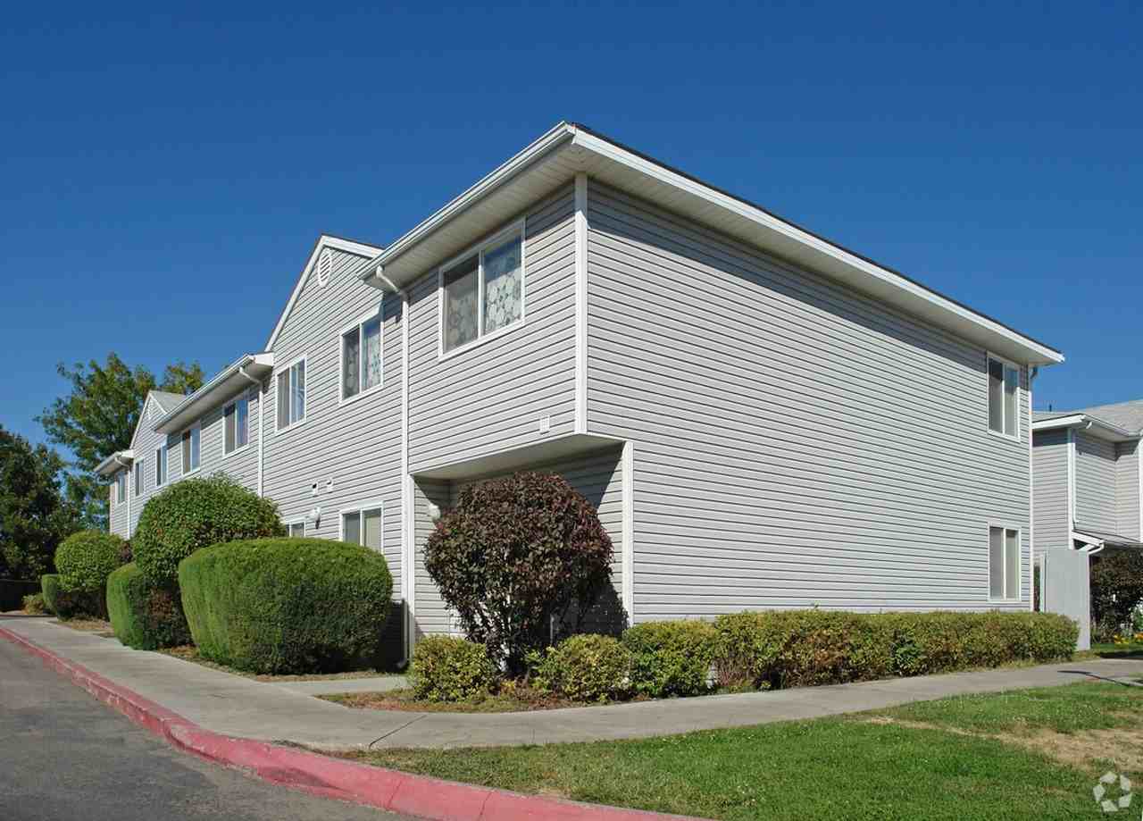 Northwest Pointe Apartments - Photo 4 of 4