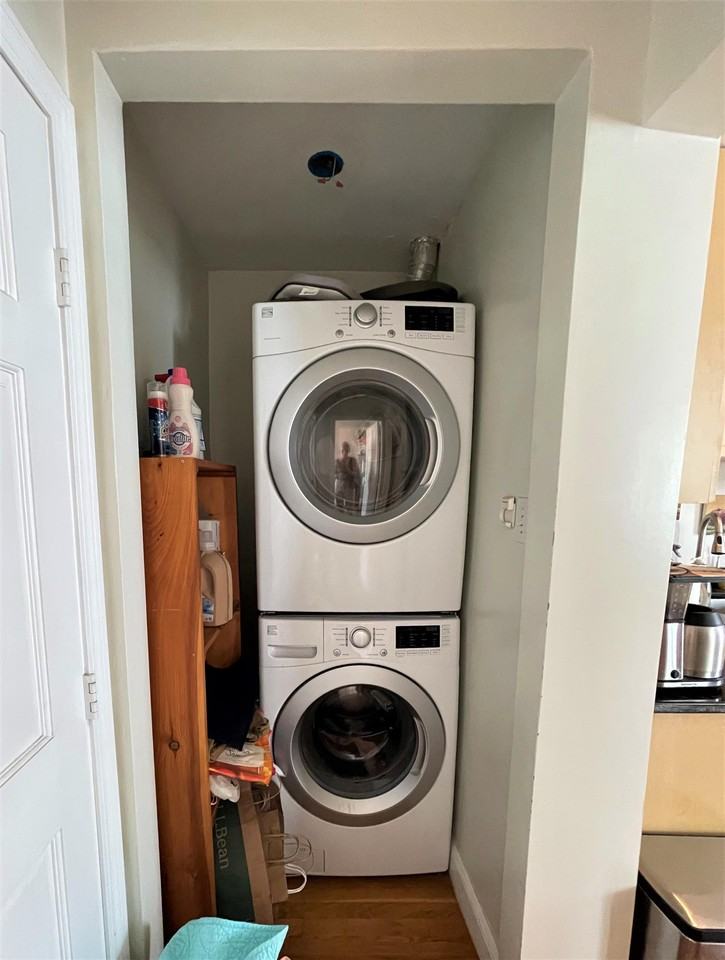 38 Kittredge Street - Photo 5 of 16