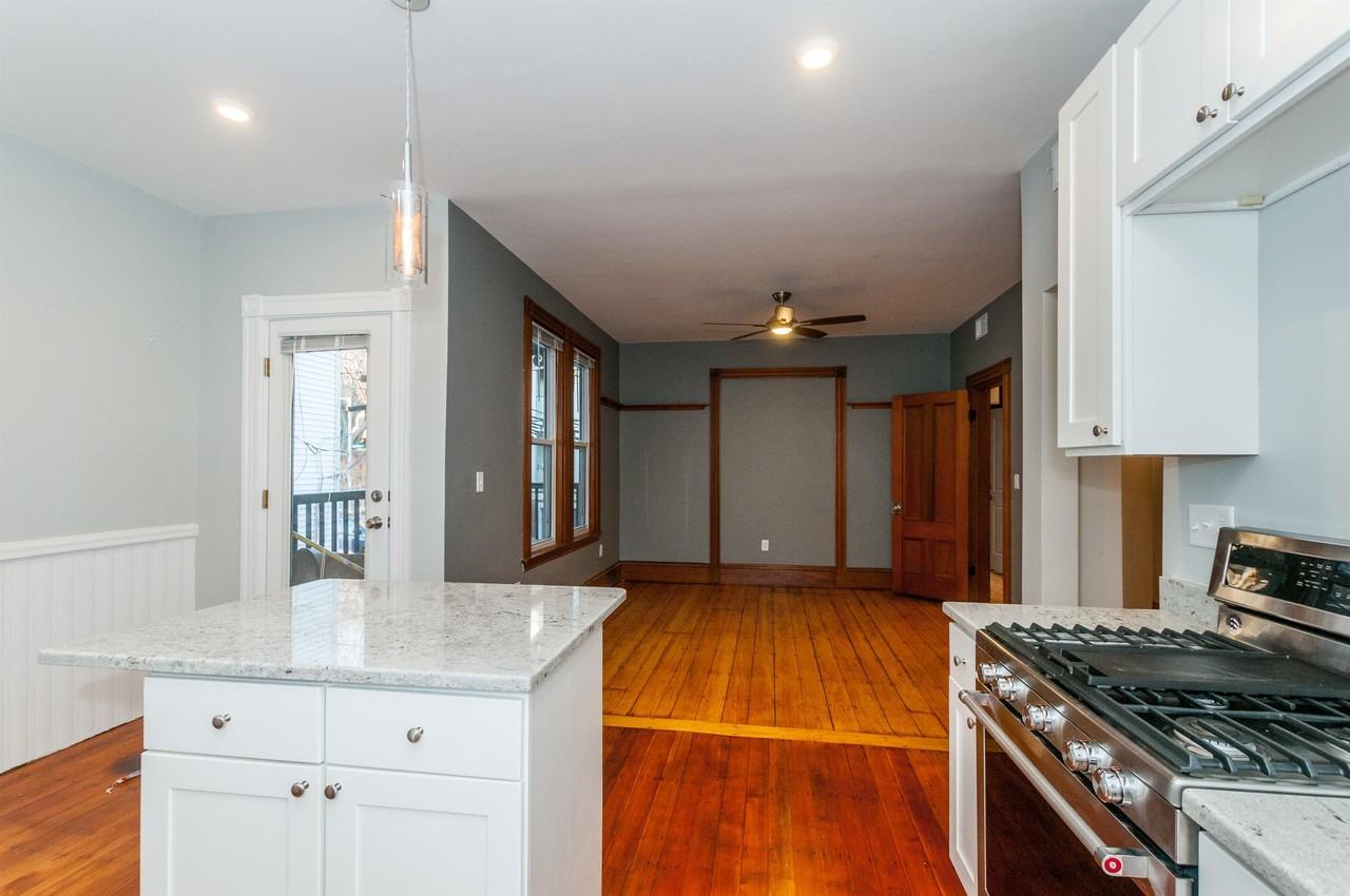 129-131 Paul Gore - Photo 2 of 19