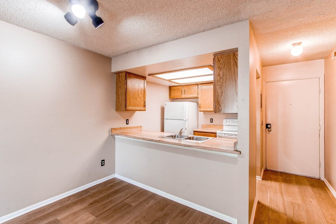 16255 E ALASKA PL - Photo 7 of 19