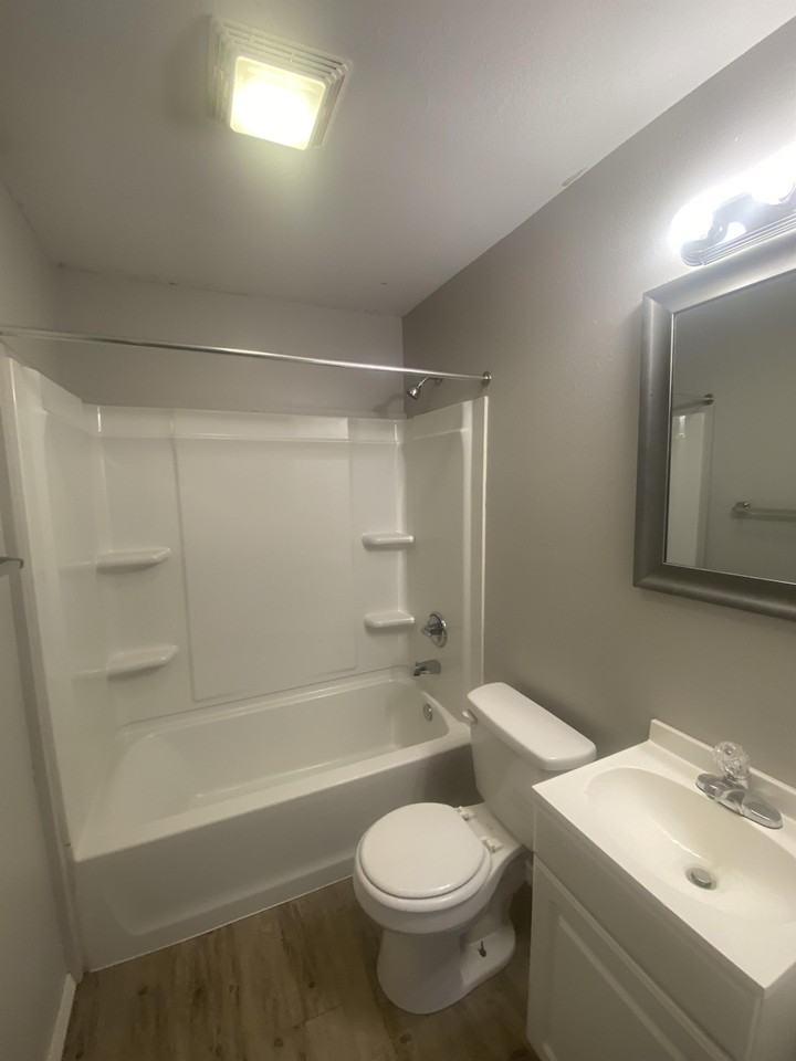 115 North Albert Pike Avenue - Photo 5 of 16