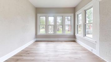 featured image of 434 E Oxford St