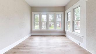 434-438 E Oxford St - Photo 1 of 1