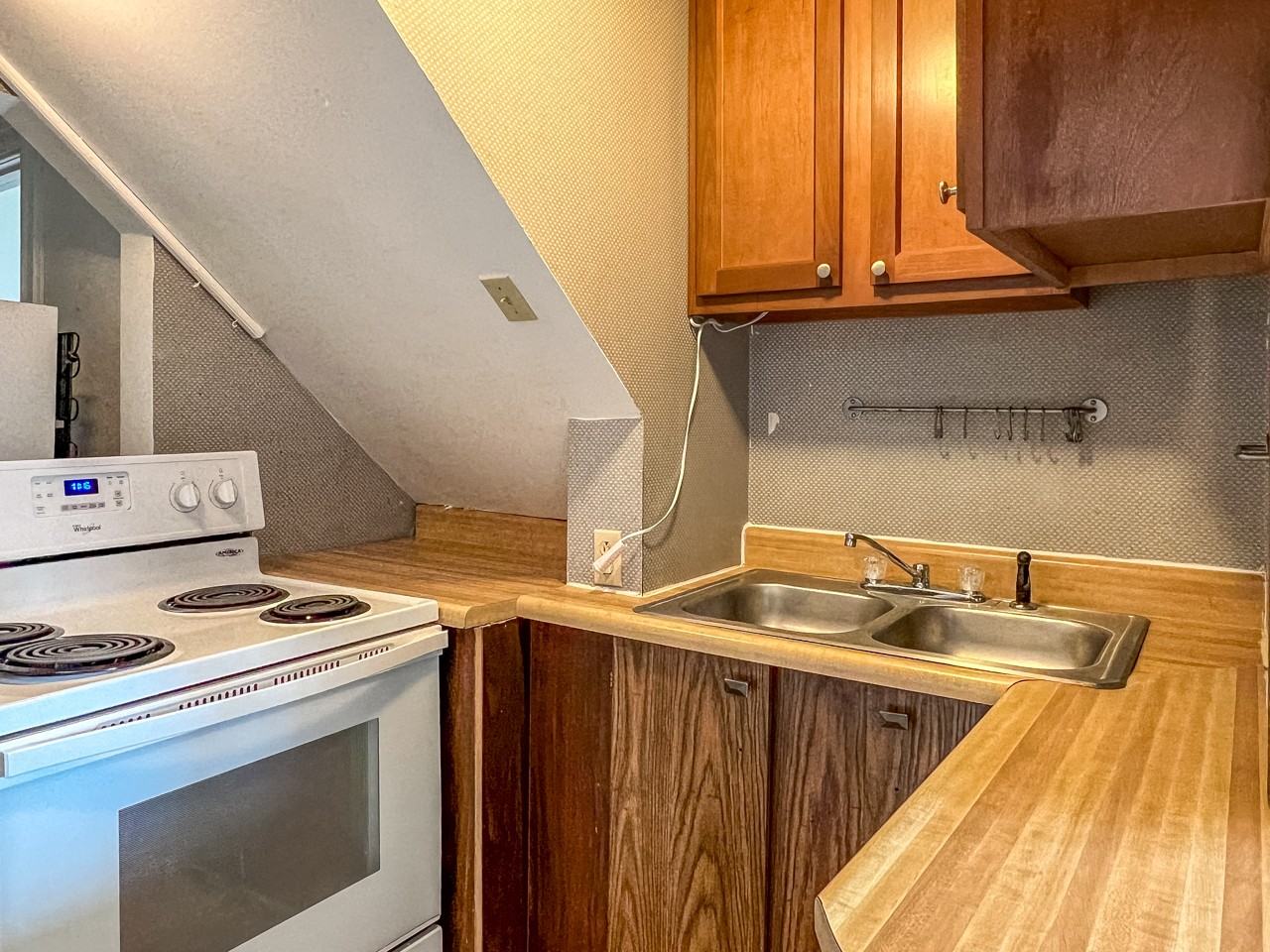 301 North 4th St - Photo 5 of 10