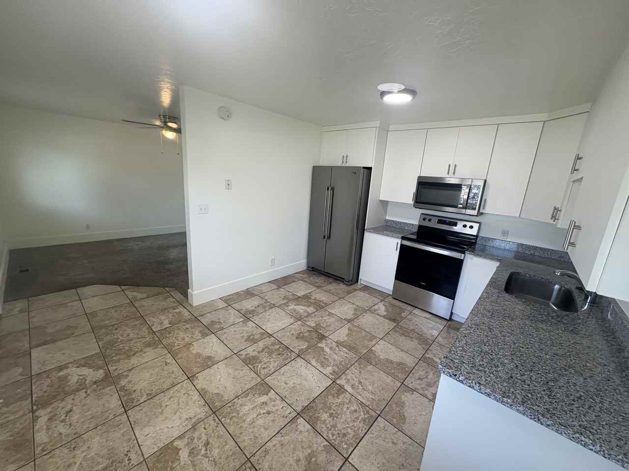 470 North 100 East Unit 5 - Photo 3 of 10