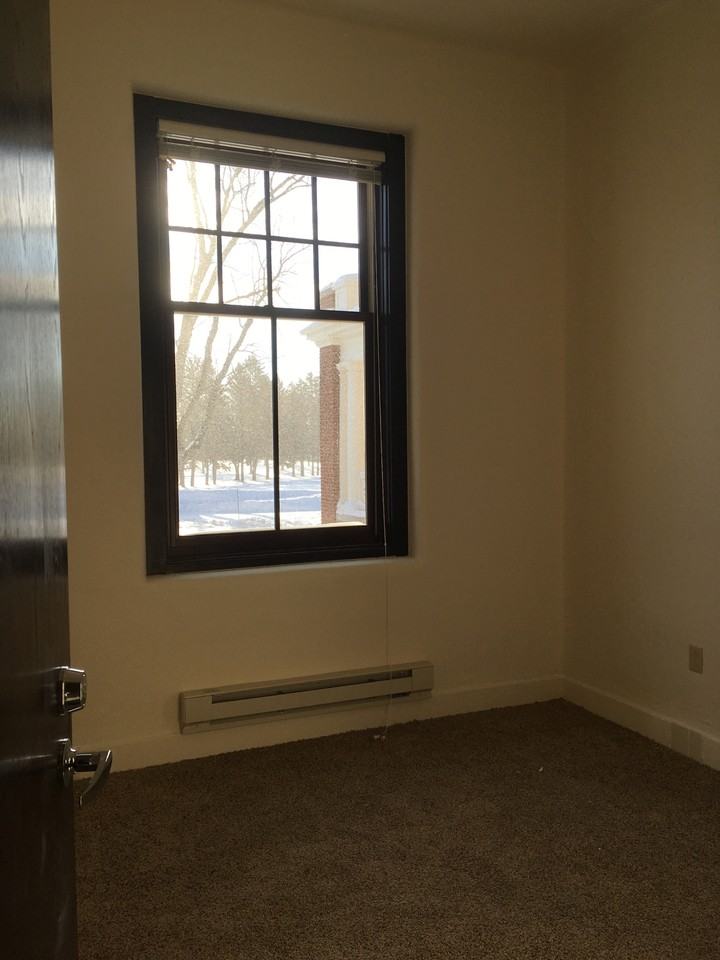 1447 Patterson Loop - Photo 3 of 10