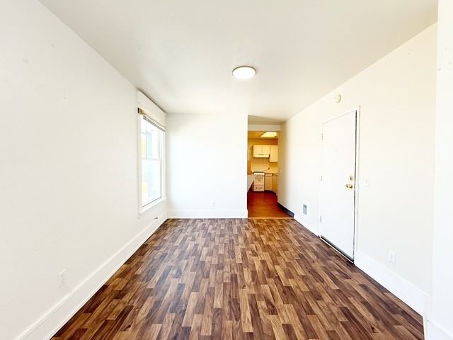 928 Pacific fiveplex - Photo 4 of 15