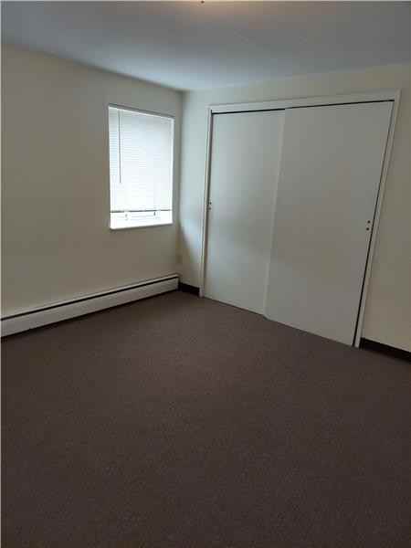 332 Copeland St - Photo 2 of 7