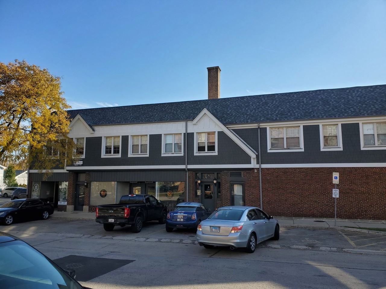 Main - Photo 3 of 16